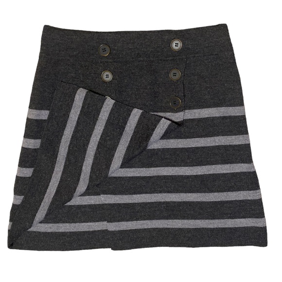 Ann Taylor LOFT Petites Wool-Blend Military Striped Gray Mini Sweater Skirt XXSP - Picture 2 of 10